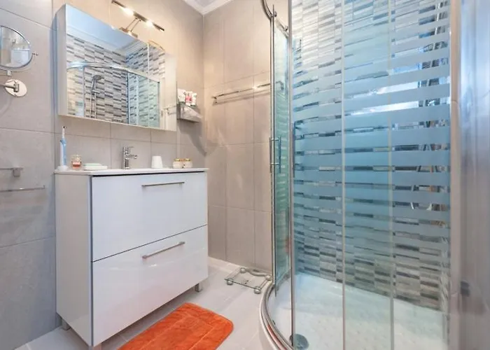 펜션 Lovely Townhouse, Swimming Pool *
