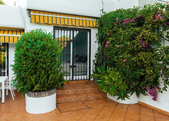 Casa vacanze Lovely Townhouse, Swimming Pool *