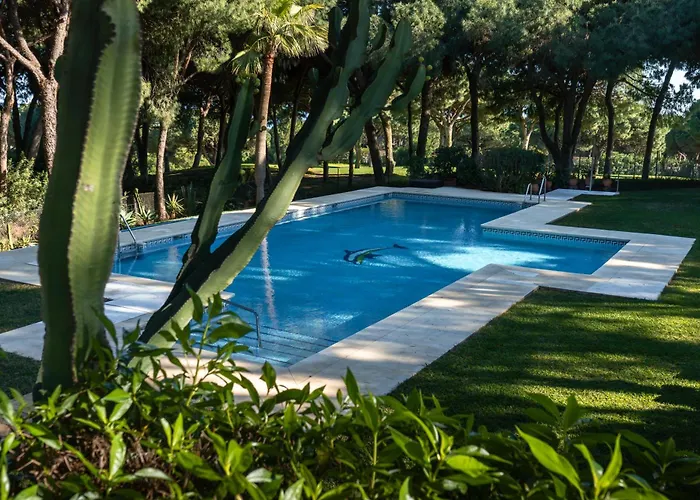 펜션 Lovely Townhouse, Swimming Pool 마르베야