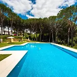 Feriehus Lovely Townhouse, Swimming Pool Marbella